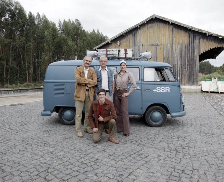 Les Grandes ondes a l ouest small