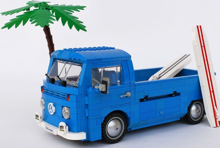 T2b pickup Lego une