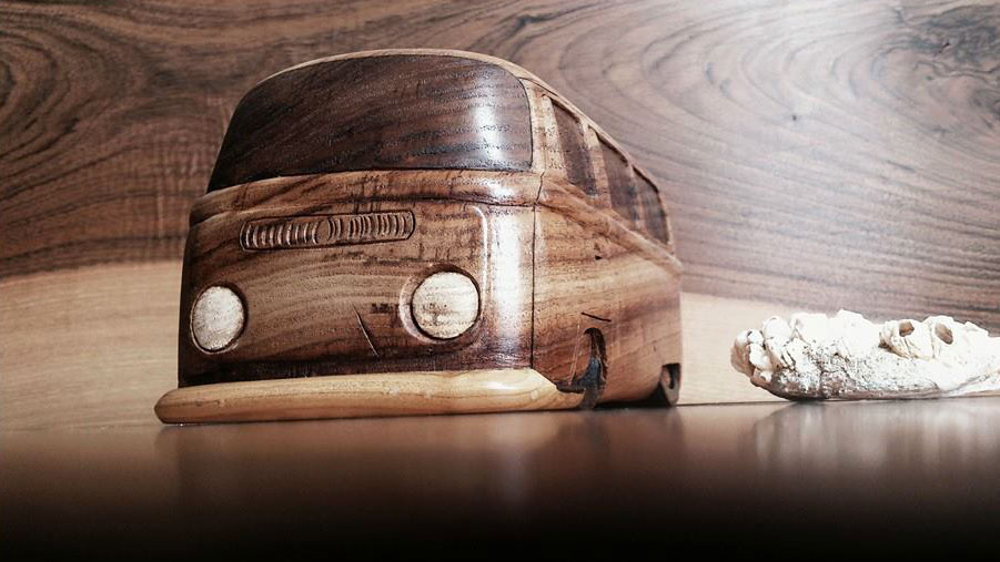 Les Combi en bois sculpté de Volkswood | BeCombi