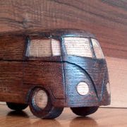 VolksWood Carvings une