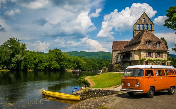 Fishing Trip VW Combi Correze Une 1