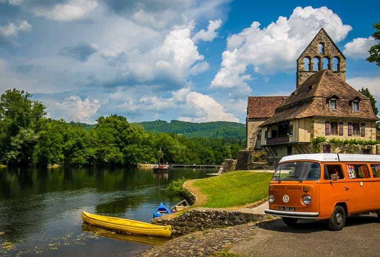 Fishing Trip VW Combi Correze Une 1
