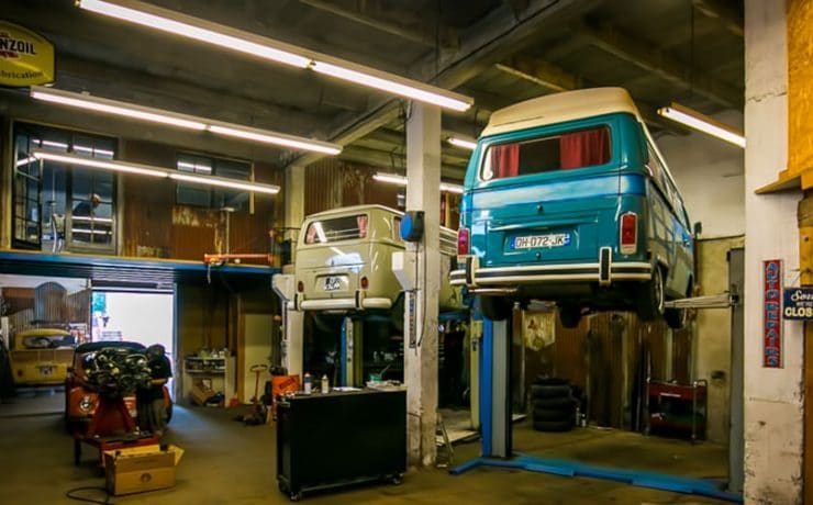 Une Vintage Autohaus2