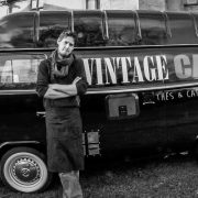 VW Combi Vintage Cafe 1 2