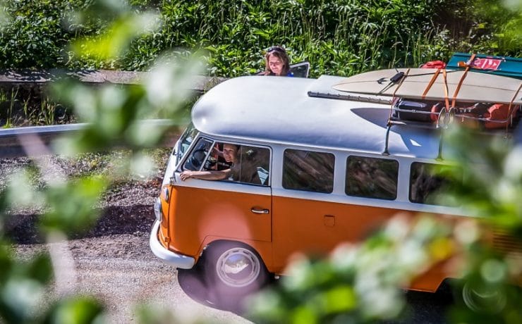 Les Demoiselles Livre Slider