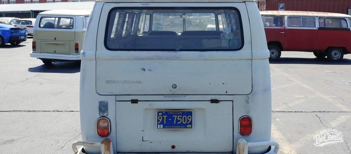 Rocky VW Split 1966 Westfalia Shipping une 1