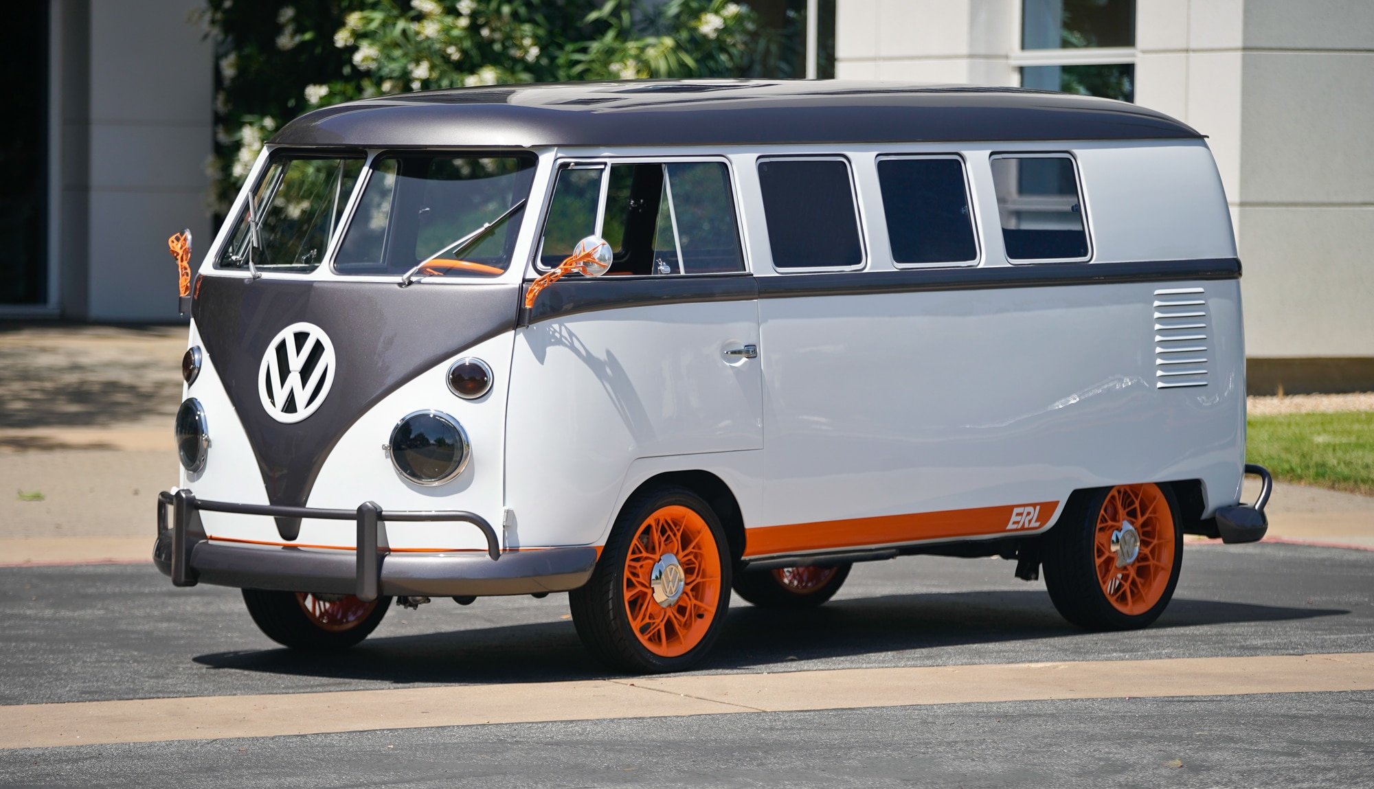 Le Volkswagen Combi fête ses 65 ans