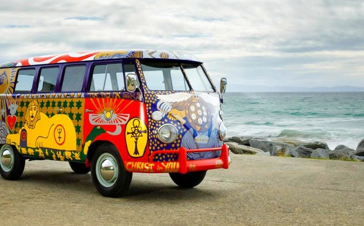The Woodstock VW Bus 50 ans après BeCombi Une