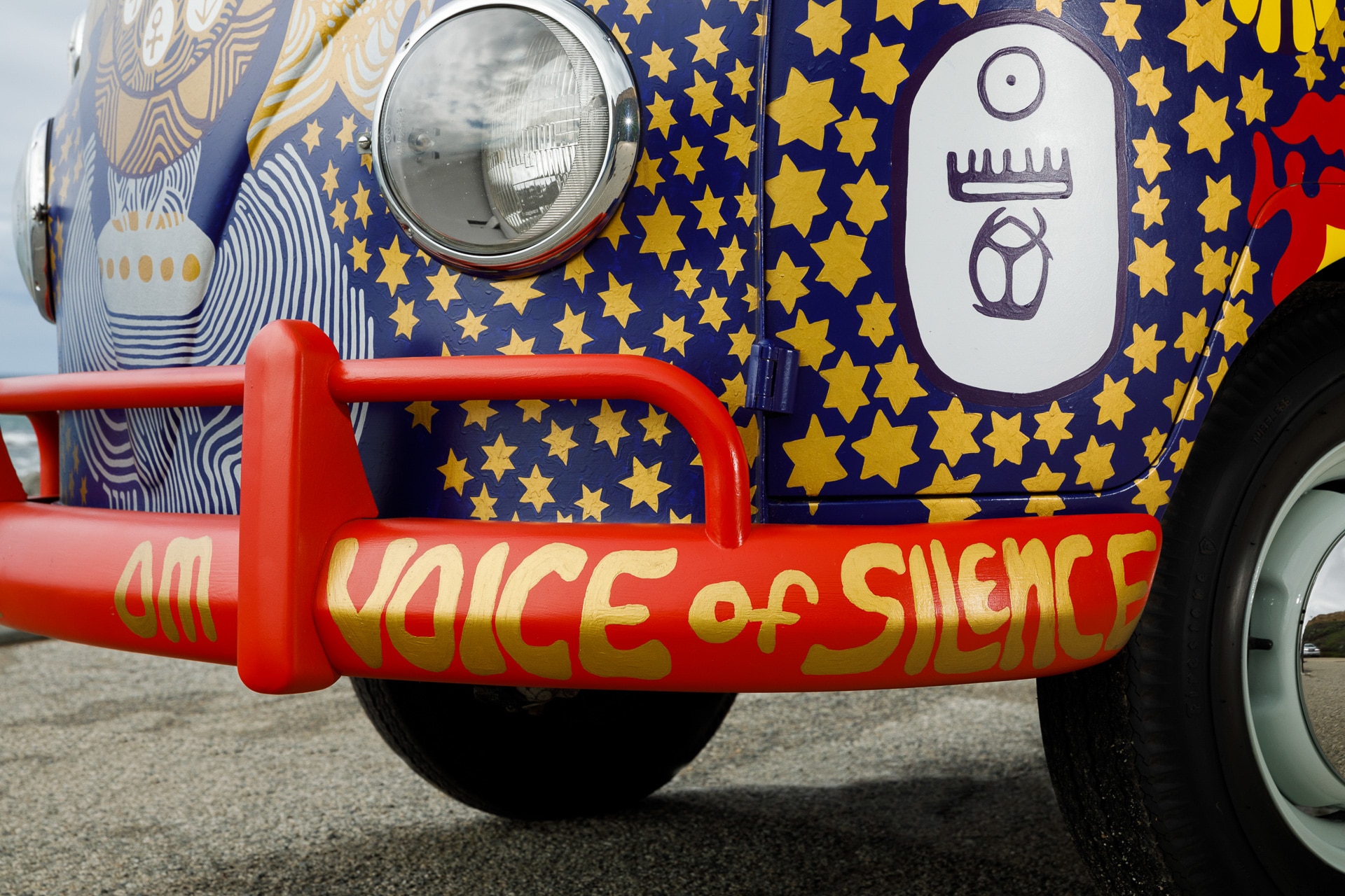 The Woodstock VW Bus 50 ans après BeCombi 7