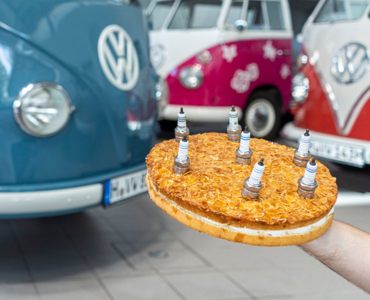 Joyeux 70e anniversaire à Sofie - Plus vieux VW Combi - BeCombi