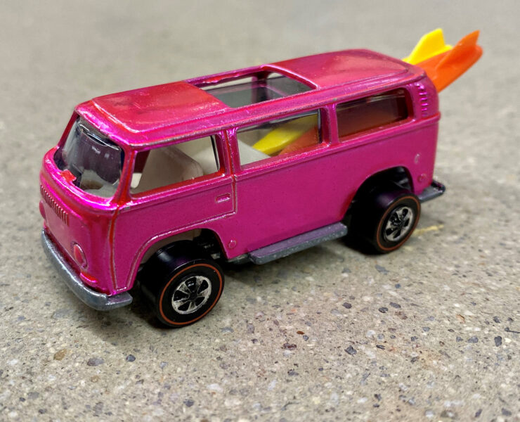 Volkswagen Beach Bomb Hot Wheels - BeCombi