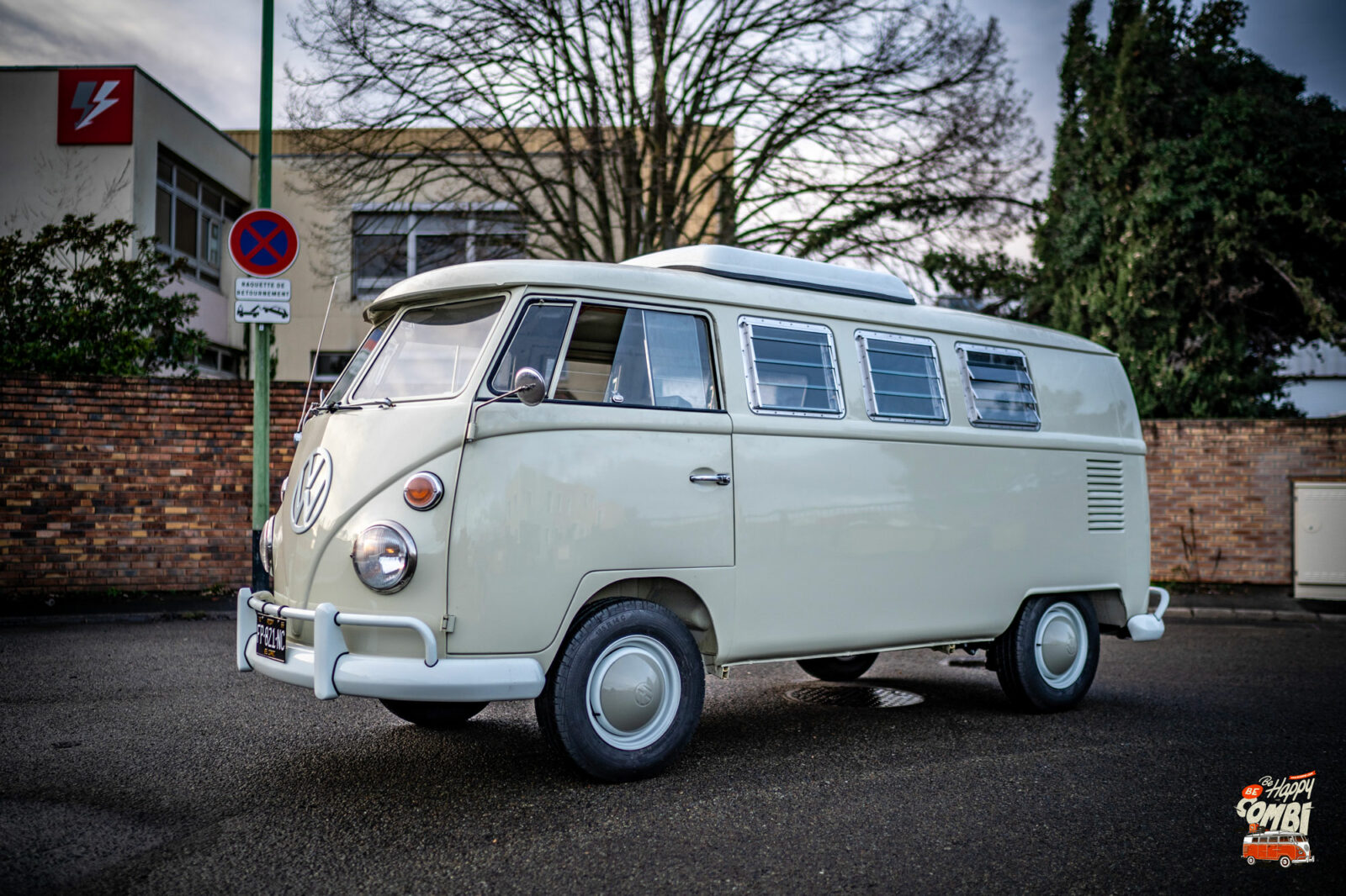 Premiers tours de roue avec Rocky - VW Camper de 1966 - BeCombi