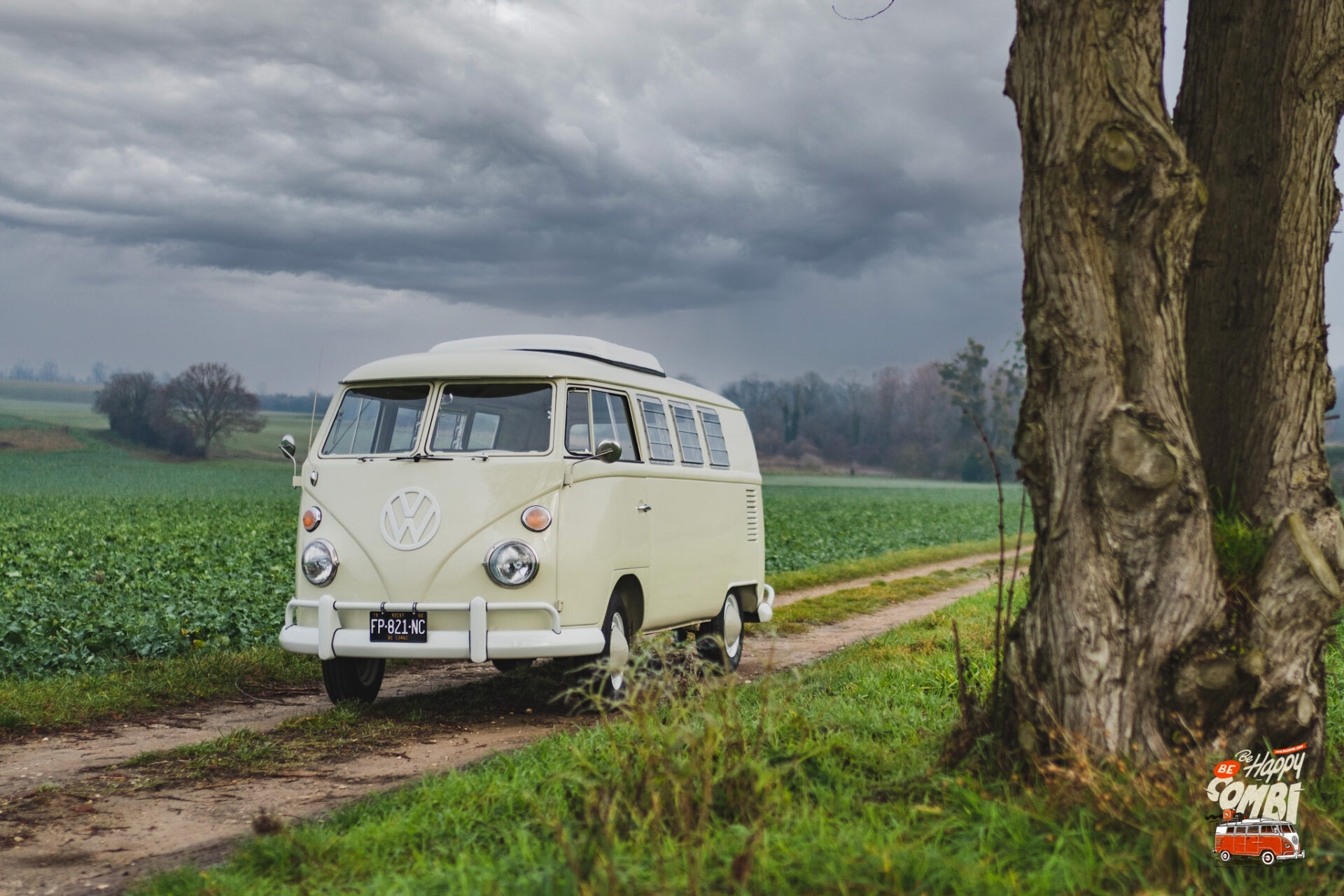 Sortie dans le Vexin avec Rocky - VW Camper Westfalia SO42 - BeCombi