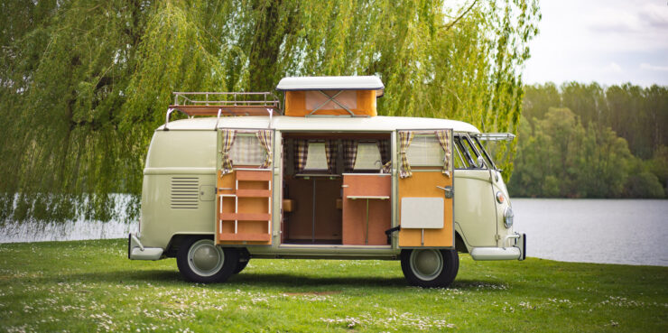 Rocky - Volkswagen Westfalia T1 Camper 1966 - BeCombi