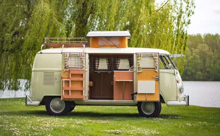 Rocky - Volkswagen Westfalia T1 Camper 1966 - BeCombi