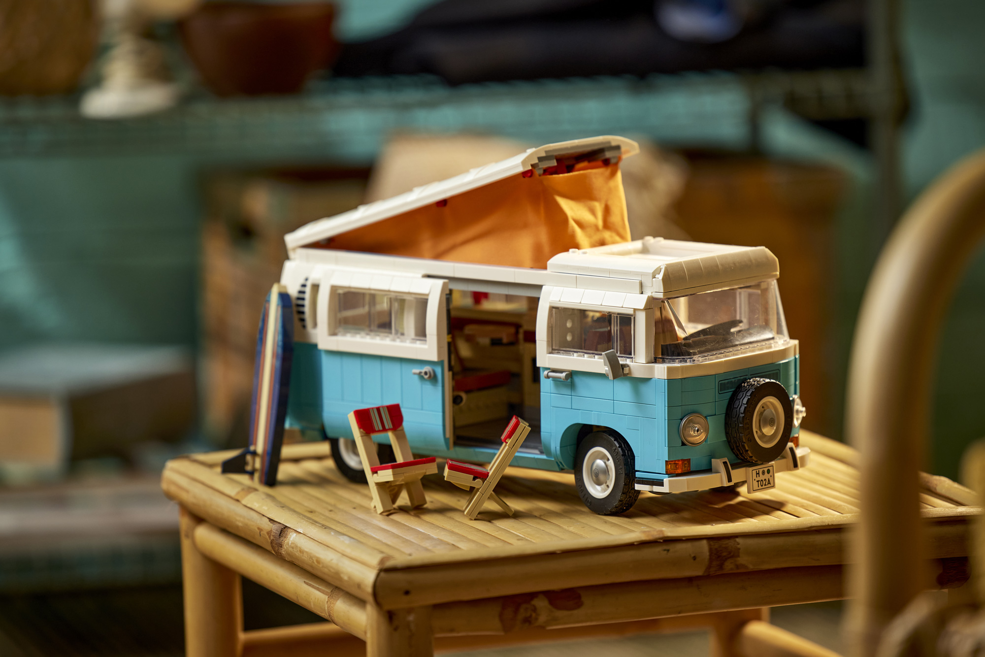 Lego T2 Campervan BeCombi 13