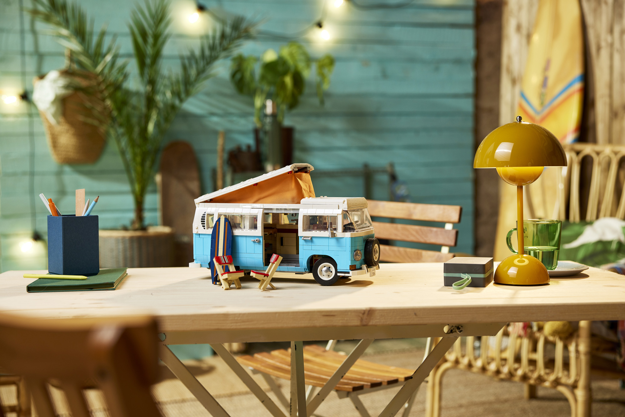 Lego T2 Campervan BeCombi 14