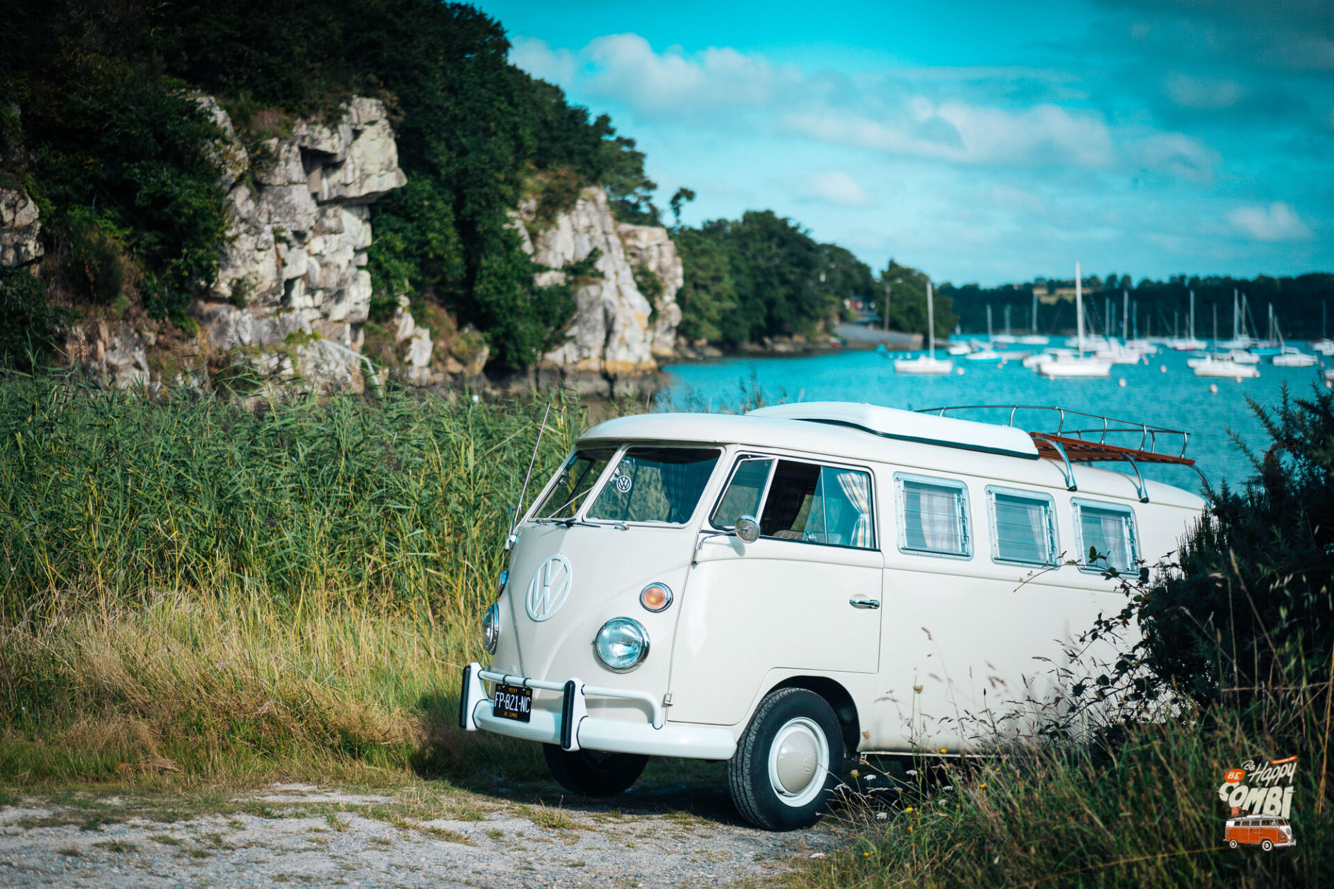 Le Golfe du Morbihan en VW Combi vintage - BeCombi